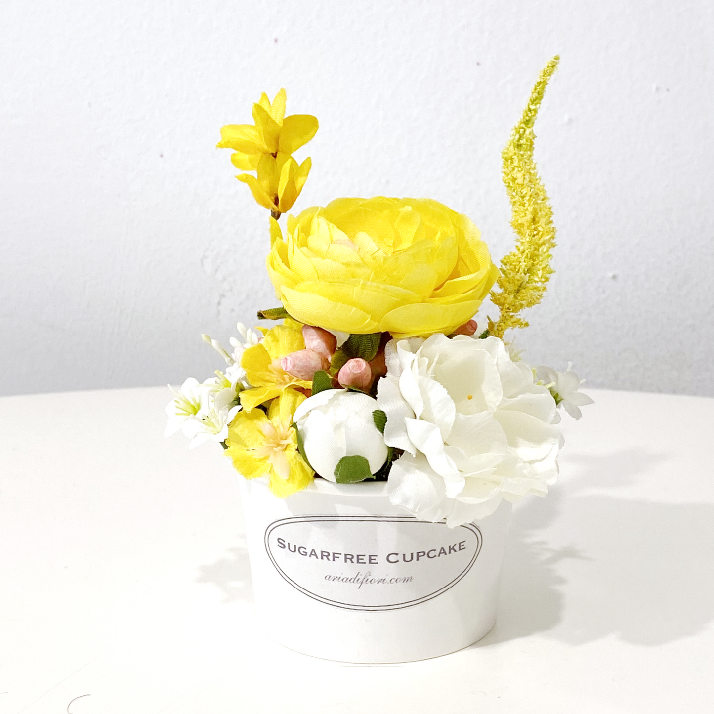 Composizioni_Fiori_Artificiali-Aria_di_Fiori-ARIADIPRIMAVERA_Cupcake_Yellow